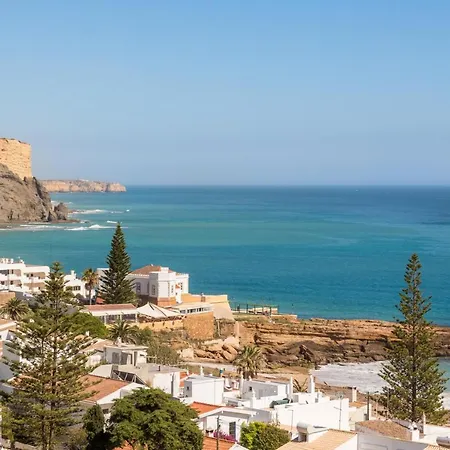 Coolhouses Algarve Luz: Stylish Townhouse With Private Patio Holiday home *