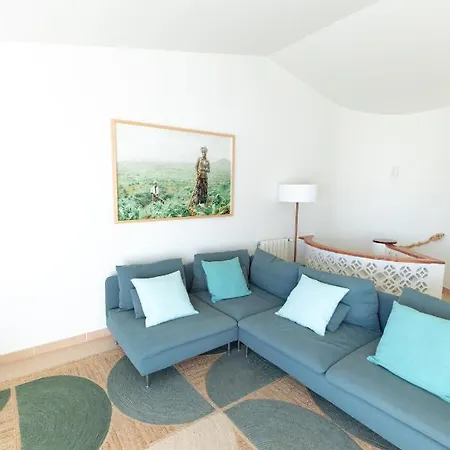 Coolhouses Algarve Luz: Stylish Townhouse With Private Patio Praia Da Luz