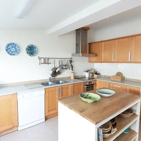 Coolhouses Algarve Luz: Stylish Townhouse With Private Patio Holiday home